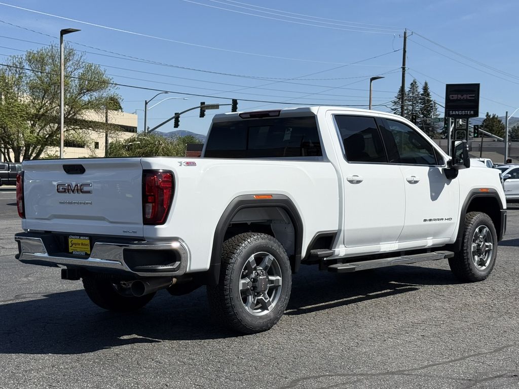 2025 GMC Sierra 3500HD SLE - Photo 7