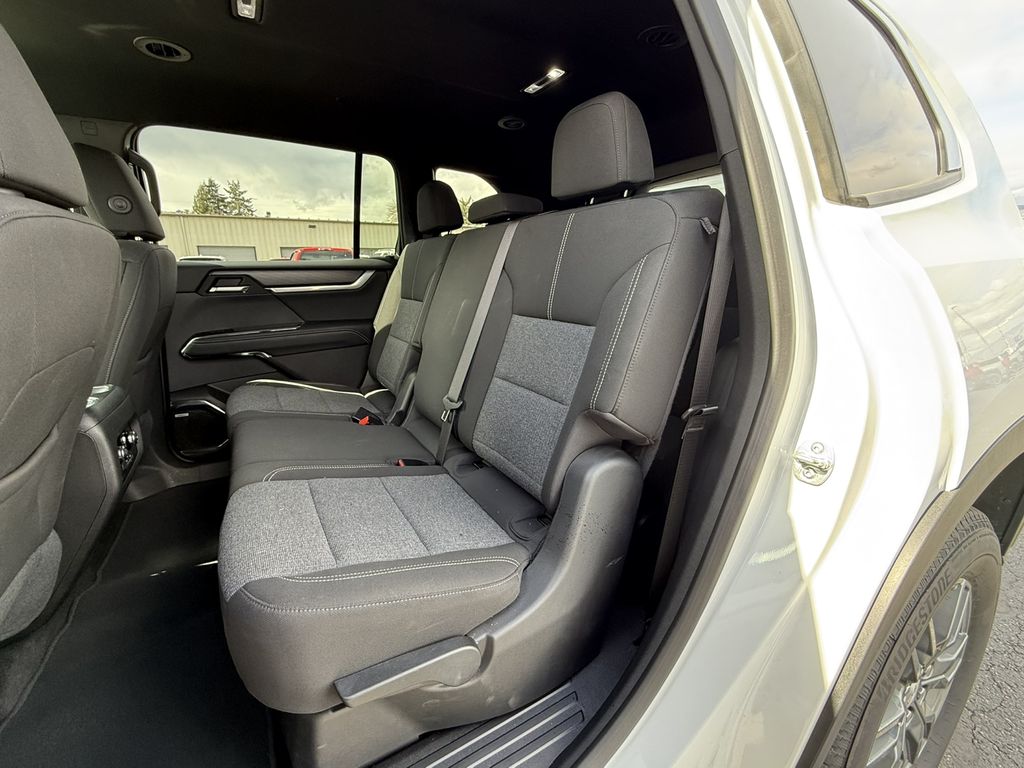 2025 GMC Acadia Elevation - Photo 27