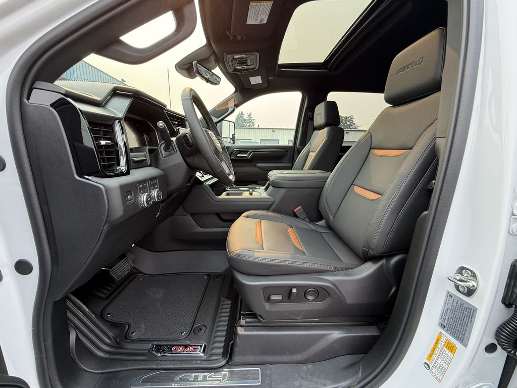 2026 GMC Sierra 3500HD AT4 - Photo 22