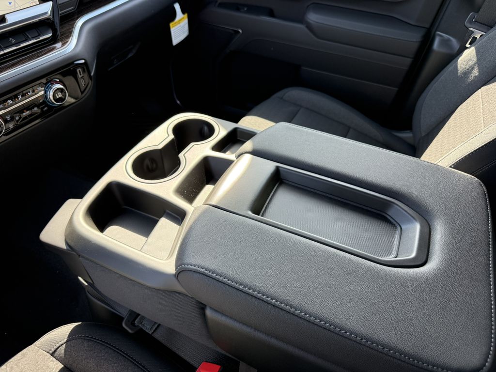 2025 GMC Sierra 3500HD SLE - Photo 15