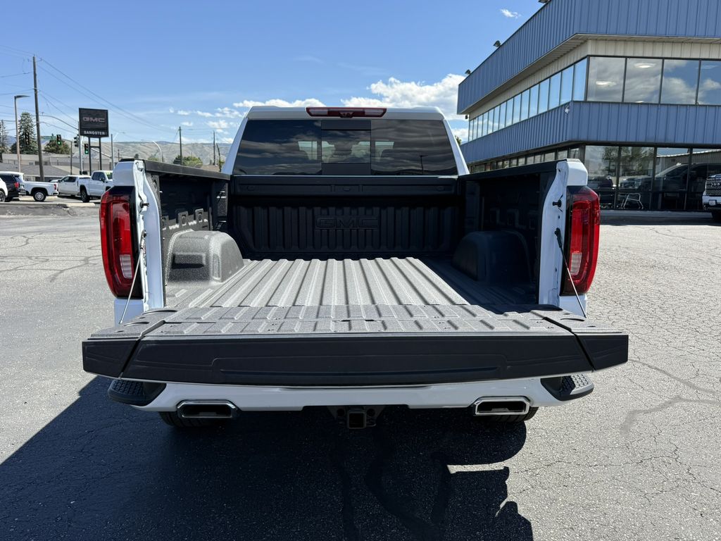 2026 GMC Sierra 1500 Denali - Photo 9