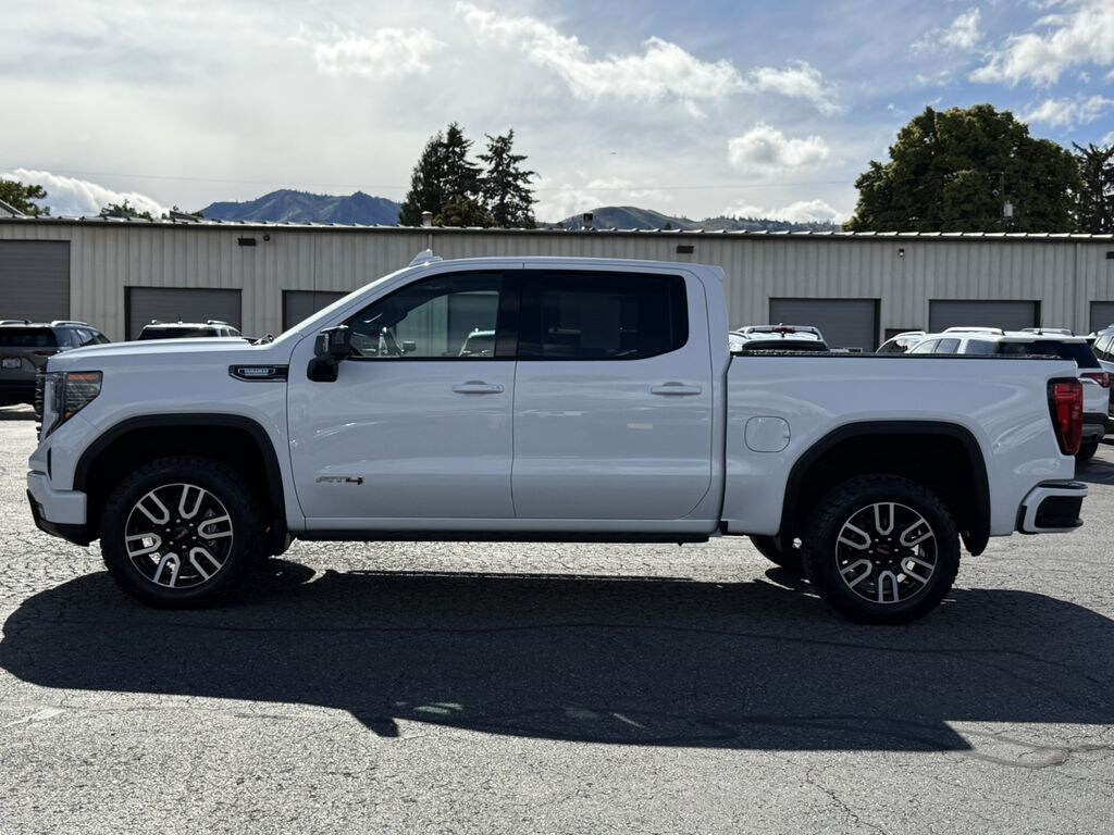 Used 2023 GMC Sierra 1500 AT4 Truck