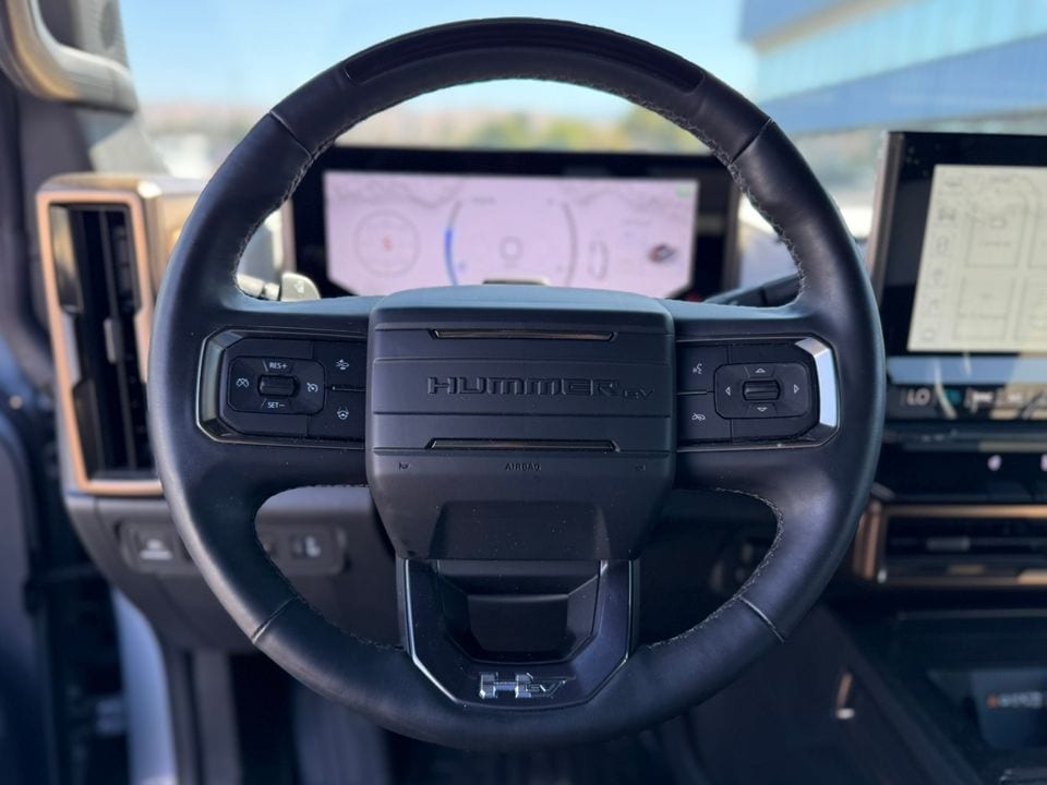 2024 GMC HUMMER EV 2X - Photo 14