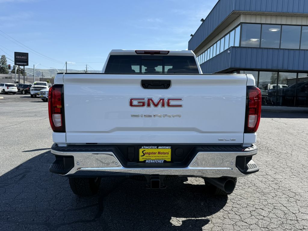 2025 GMC Sierra 3500HD SLE - Photo 5