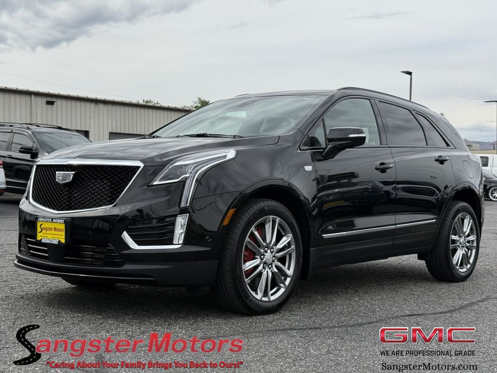 2025 Cadillac XT5 Sport AWD's photo