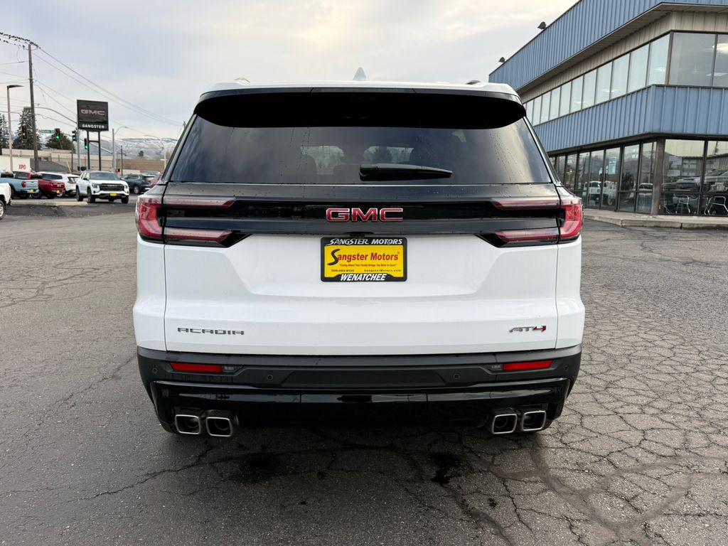 2026 GMC Acadia AT4 - Photo 5