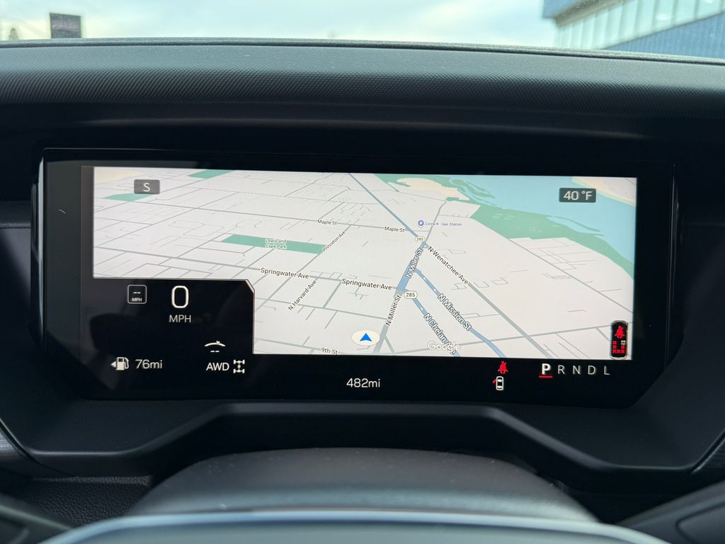 2026 GMC Acadia AT4 - Photo 13