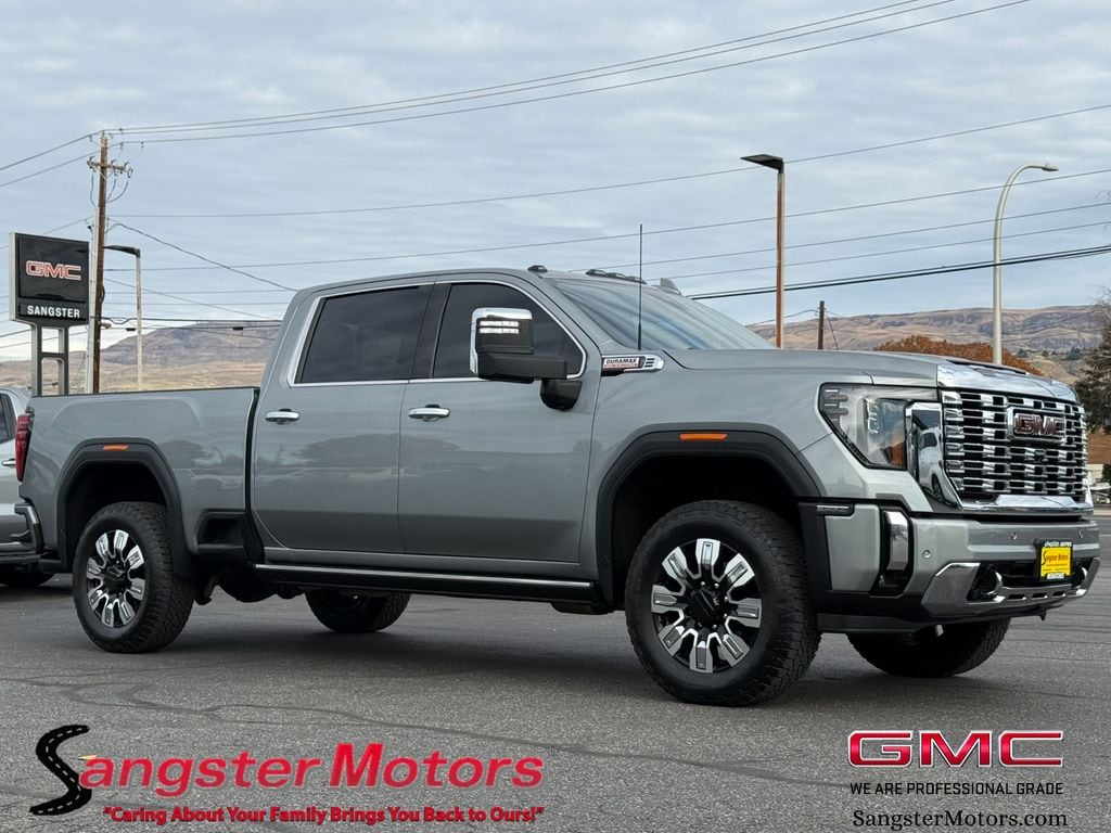 2025 GMC Sierra 3500HD Denali's photo