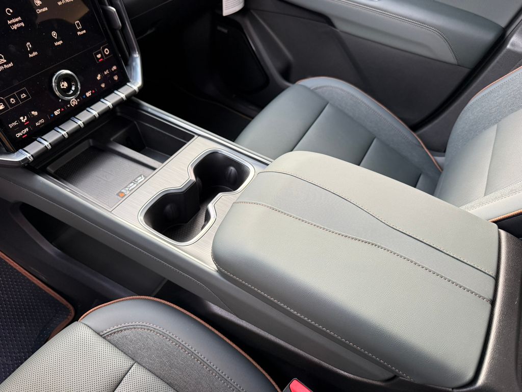 2026 GMC Acadia AT4 - Photo 16