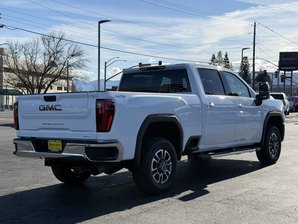 2025 GMC Sierra 2500HD SLT - Photo 10