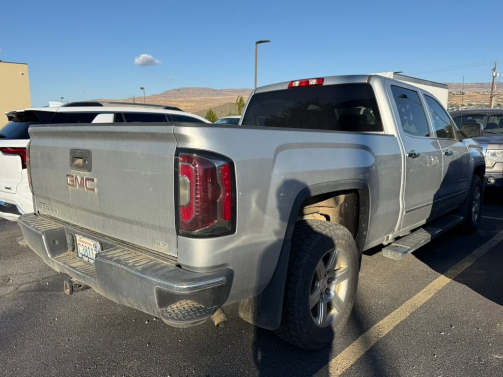 Used 2017 GMC Sierra 1500 SLT Truck