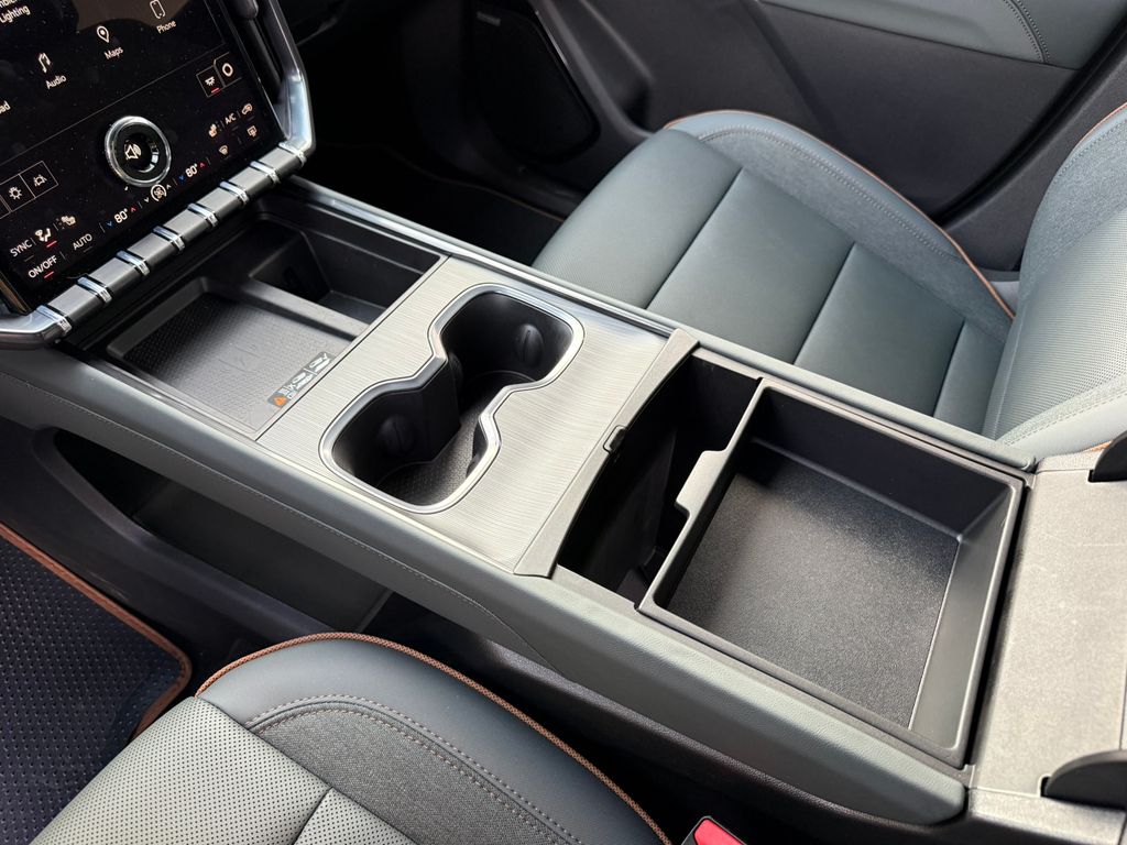 2026 GMC Acadia AT4 - Photo 17
