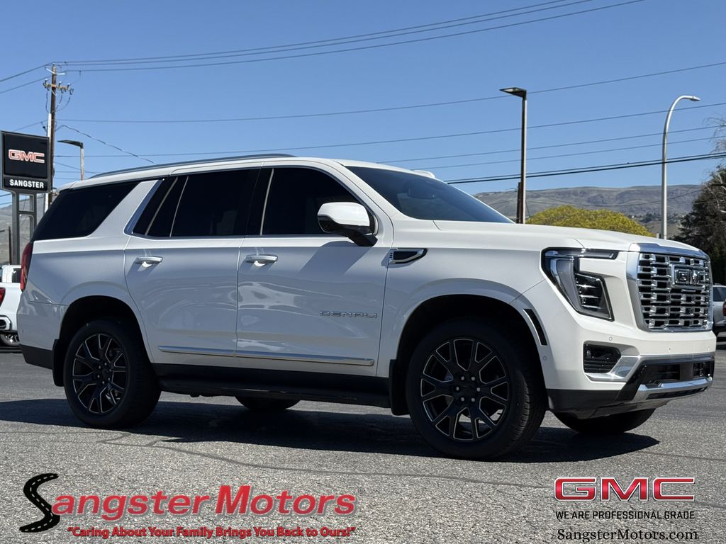 2025 GMC Yukon DENALI's photo