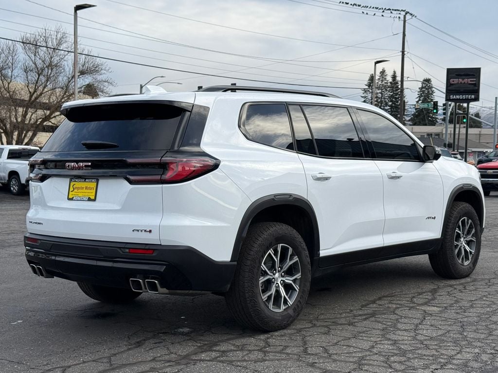 2026 GMC Acadia AT4 - Photo 8