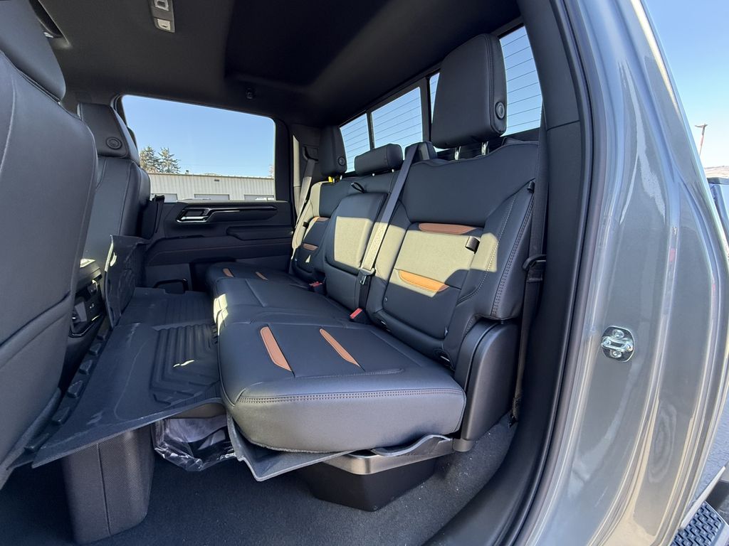 2026 GMC Sierra 2500HD AT4 - Photo 31