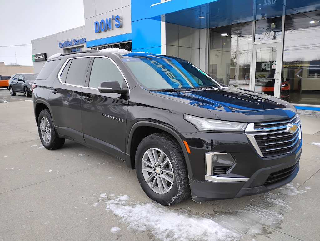Used 2023 Chevrolet Traverse LT Cloth w/1LT SUV