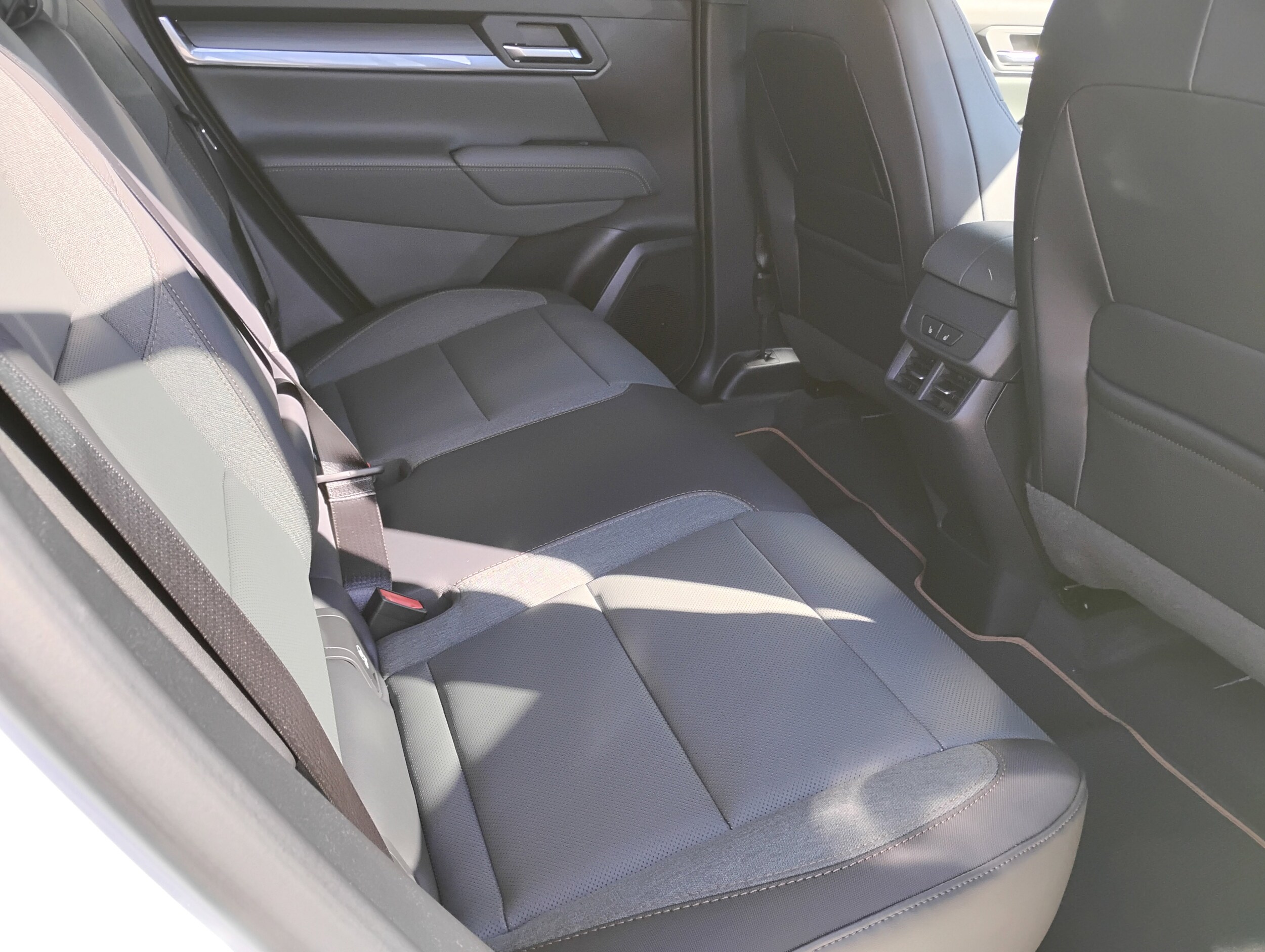 2026 GMC Terrain AT4 - Photo 19