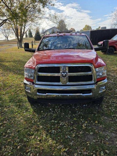 2017 Ram 3500 Tradesman SLT photo 2