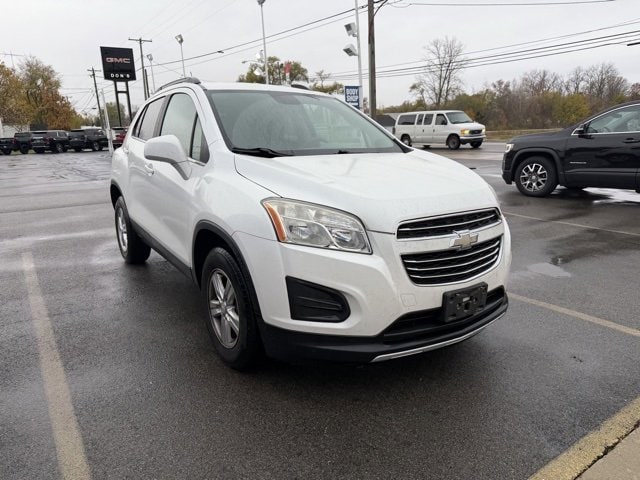 Used 2016 Chevrolet Trax LT with VIN KL7CJPSB4GB560763 for sale in Wauseon, OH