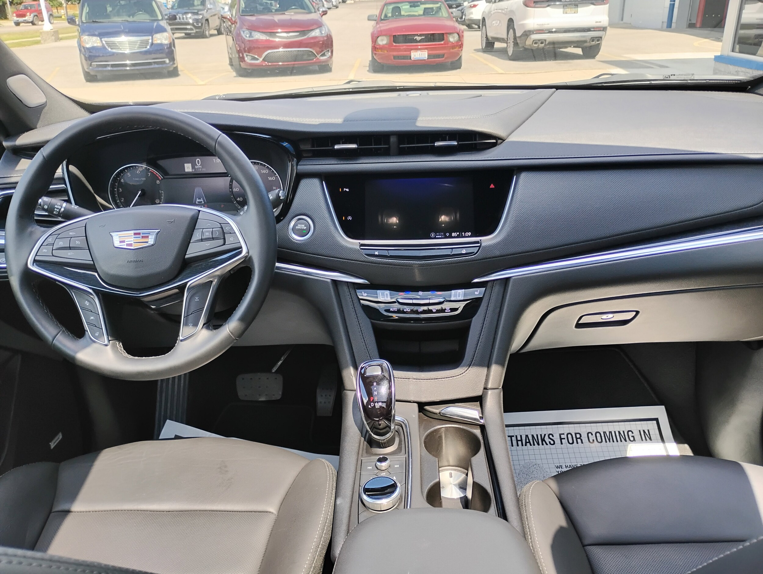 2025 Cadillac XT5 Premium Luxury photo 2