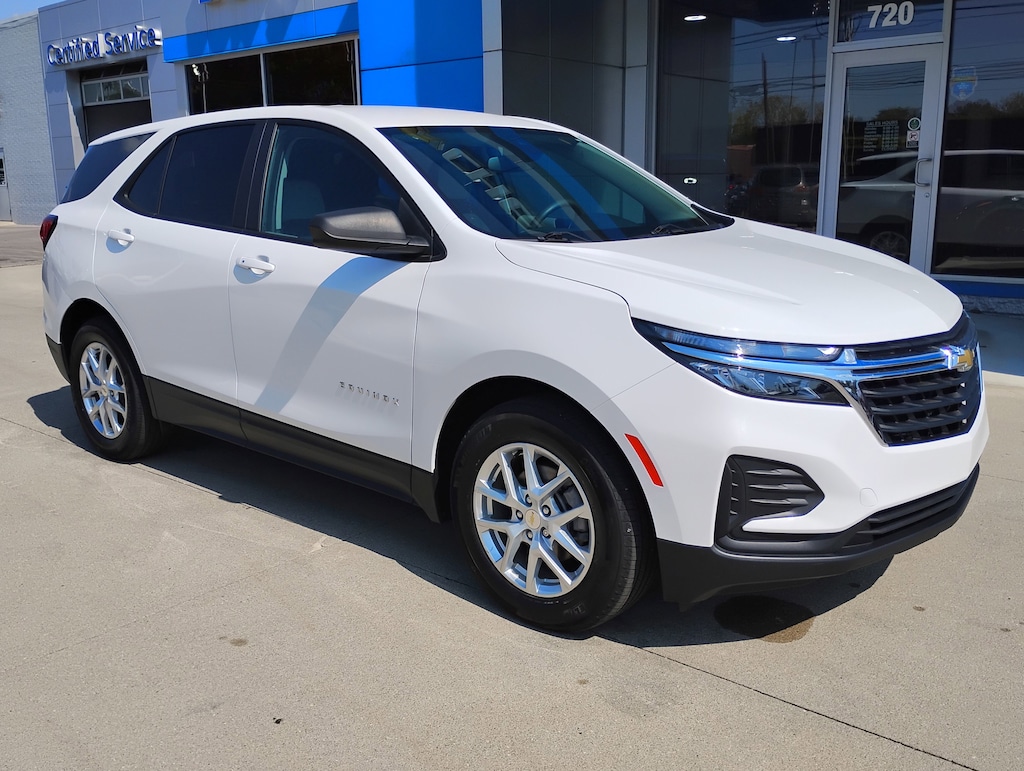 Used 2022 Chevrolet Equinox LS w/1LS SUV