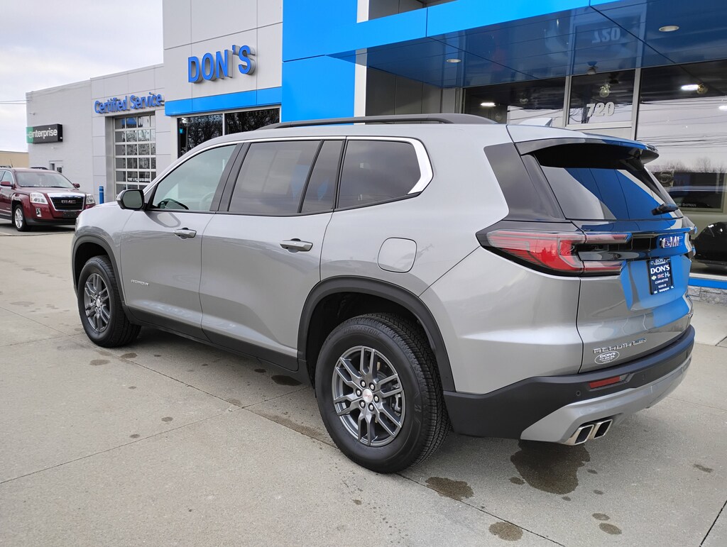 Used 2025 GMC Acadia Elevation SUV