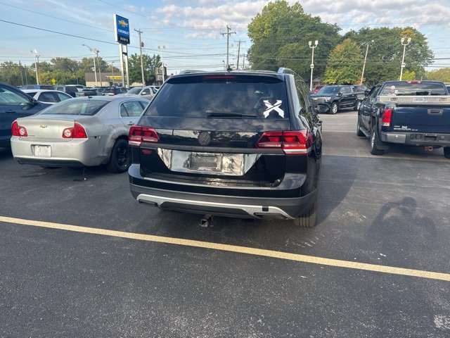 2018 Volkswagen Atlas V6 SE Technology photo 2