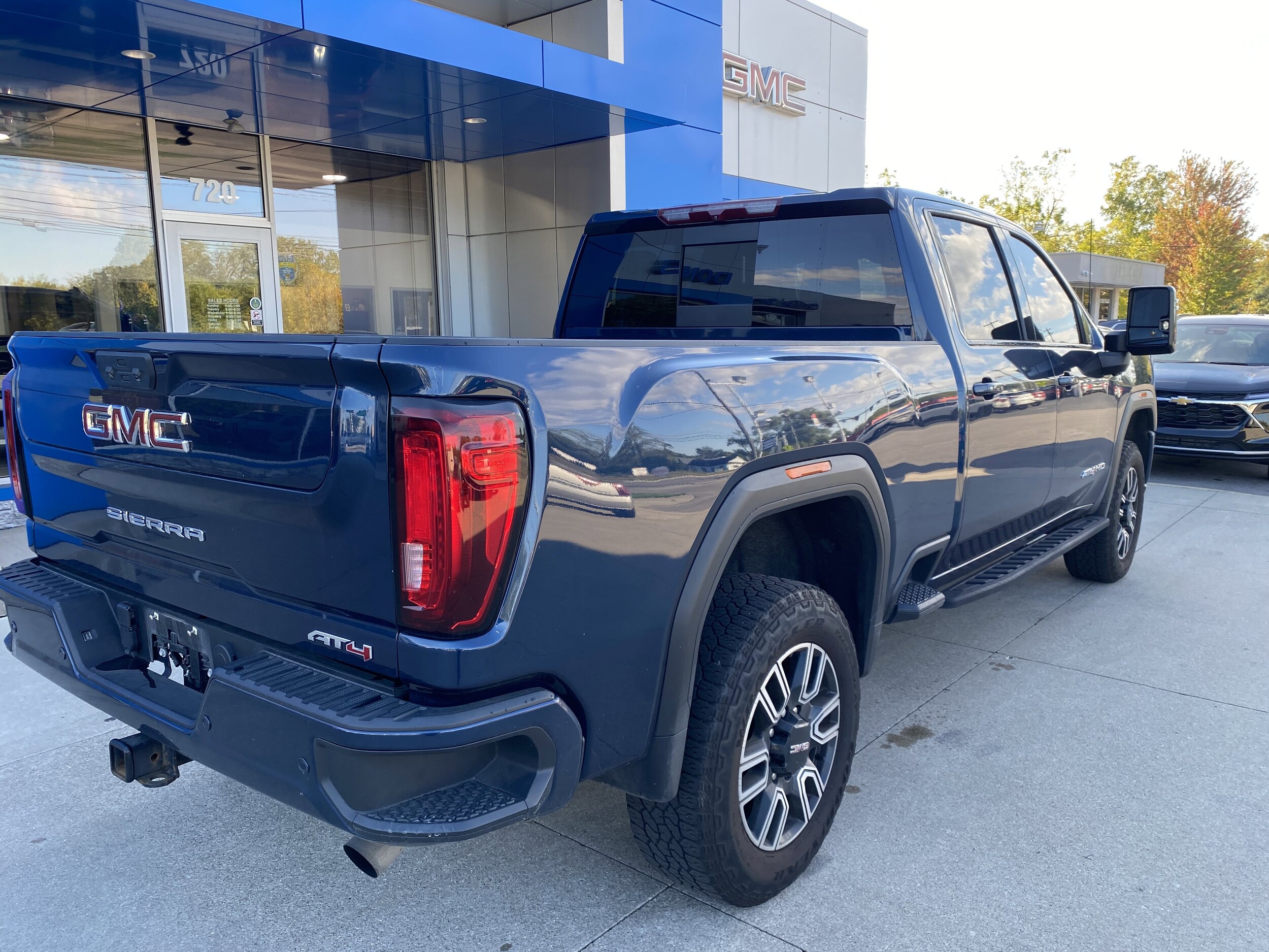 2023 Gmc Sierra 2500 HD AT4 photo 4