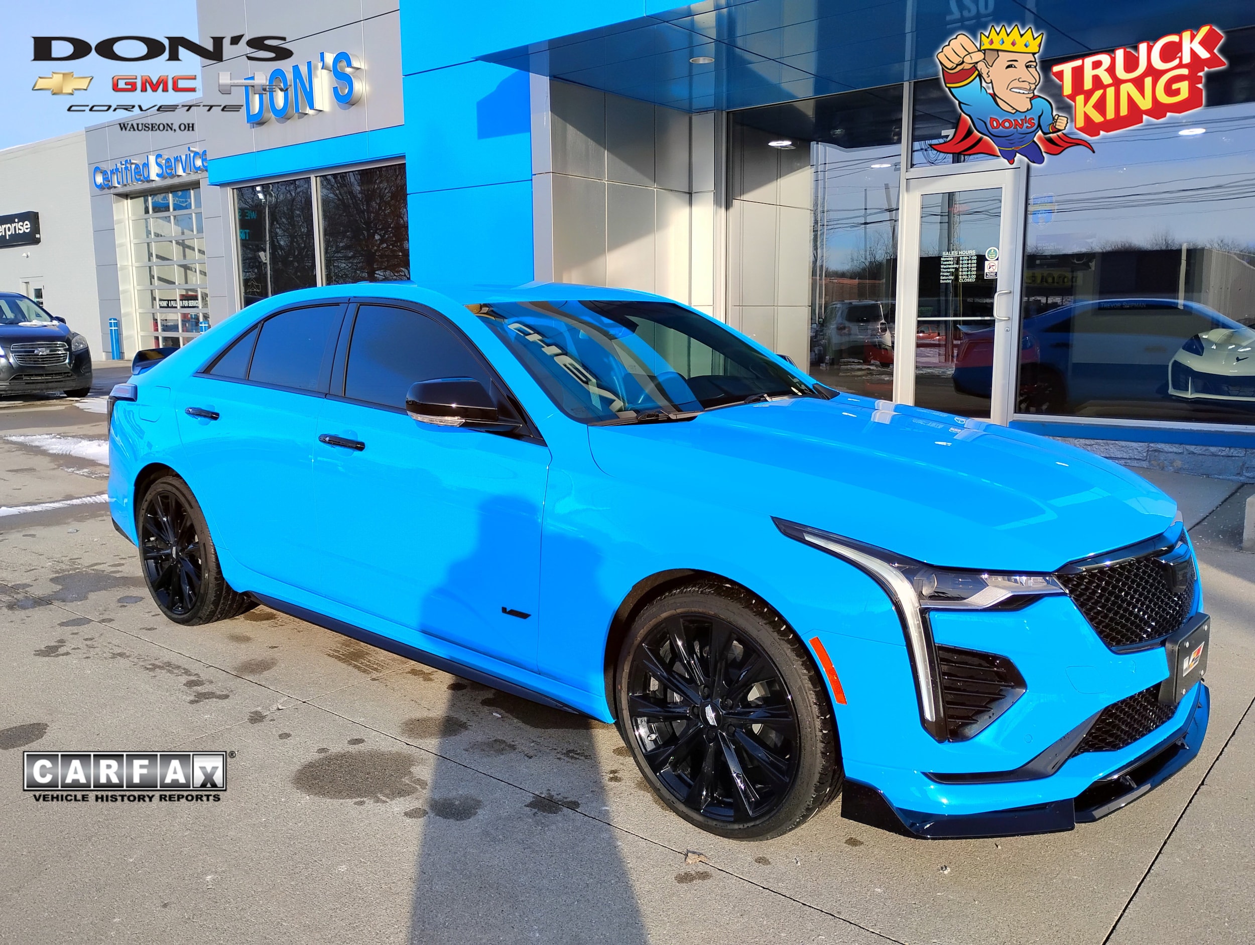 2022 Cadillac CT4 V-Series's photo