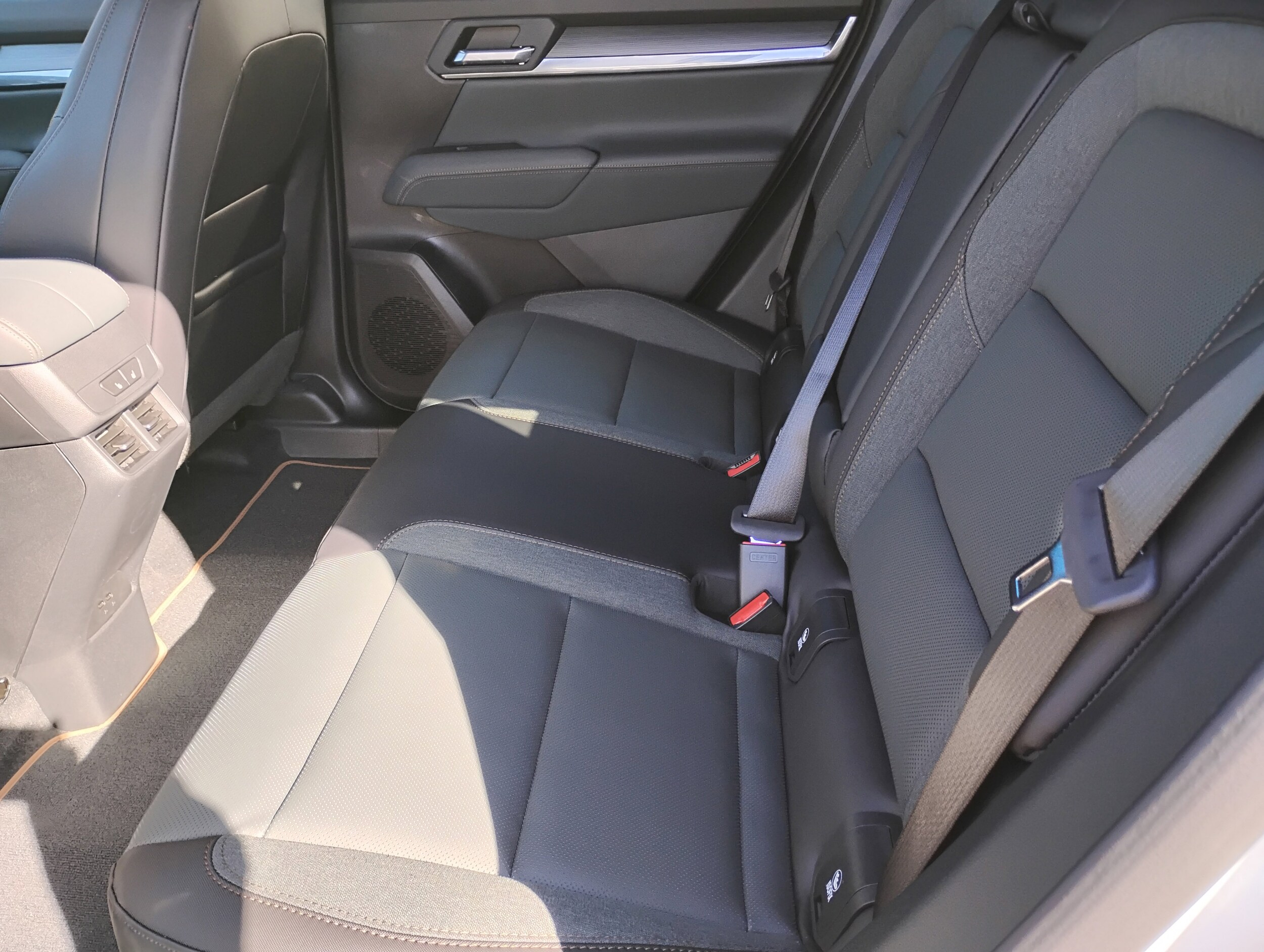 2026 GMC Terrain AT4 - Photo 17