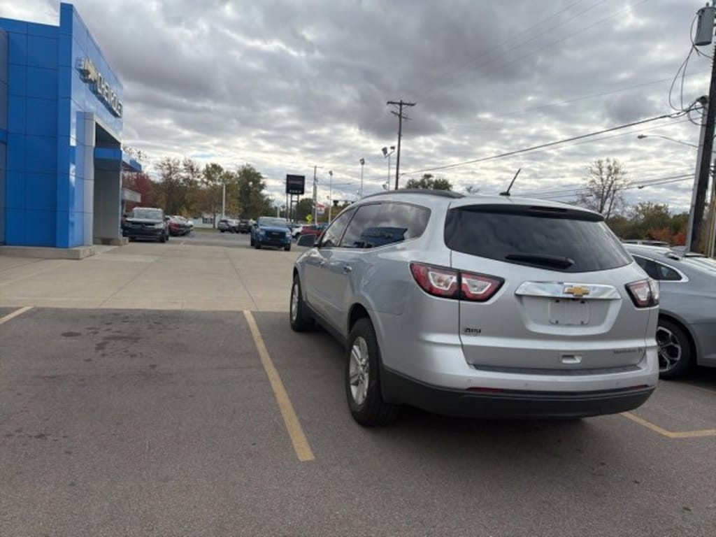 Used 2014 Chevrolet Traverse LT w/1LT SUV