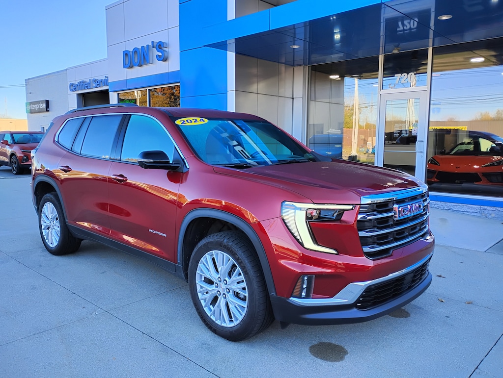 Used 2024 GMC Acadia Elevation SUV