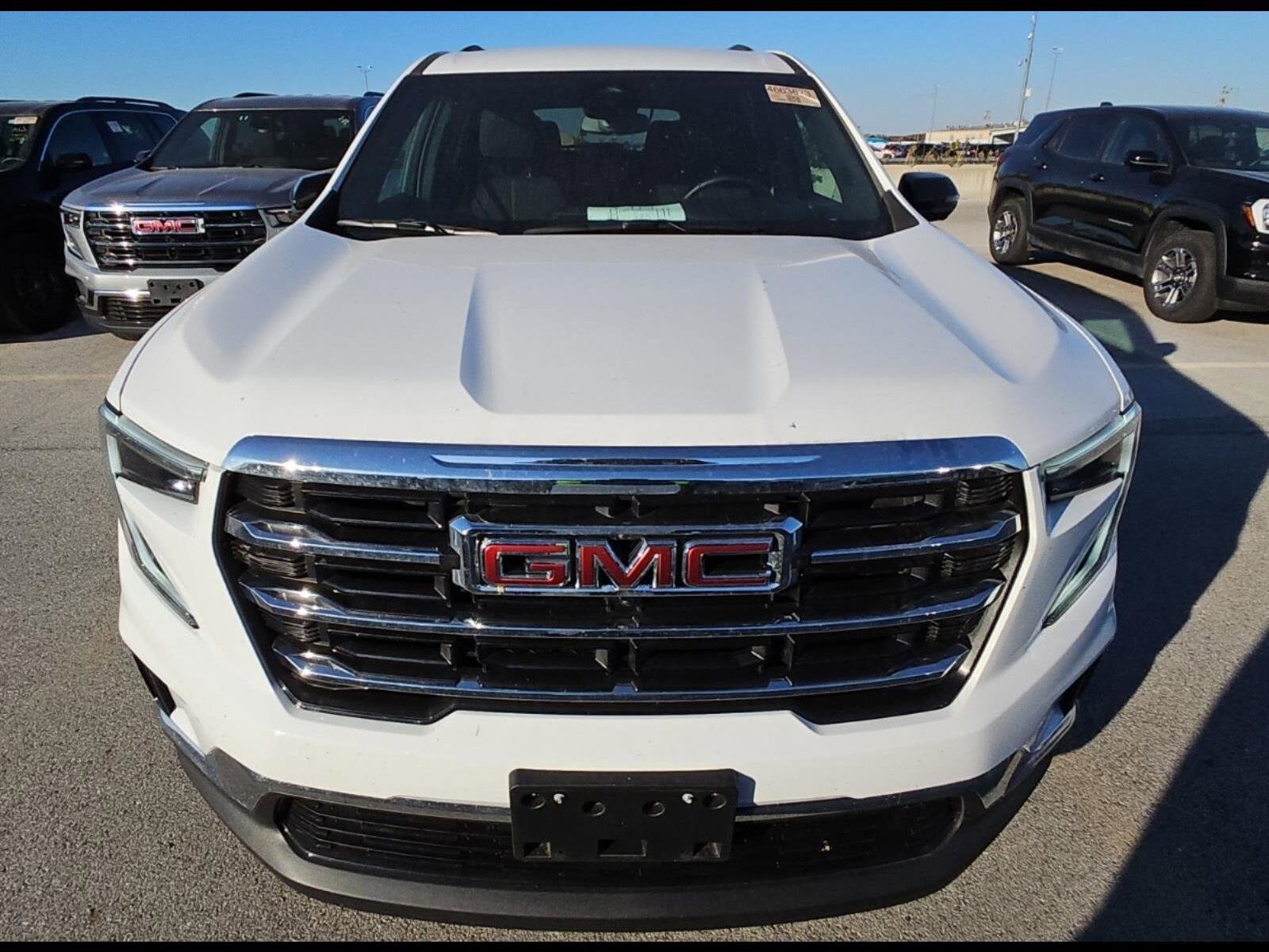 2025 Gmc Acadia Elevation photo 2