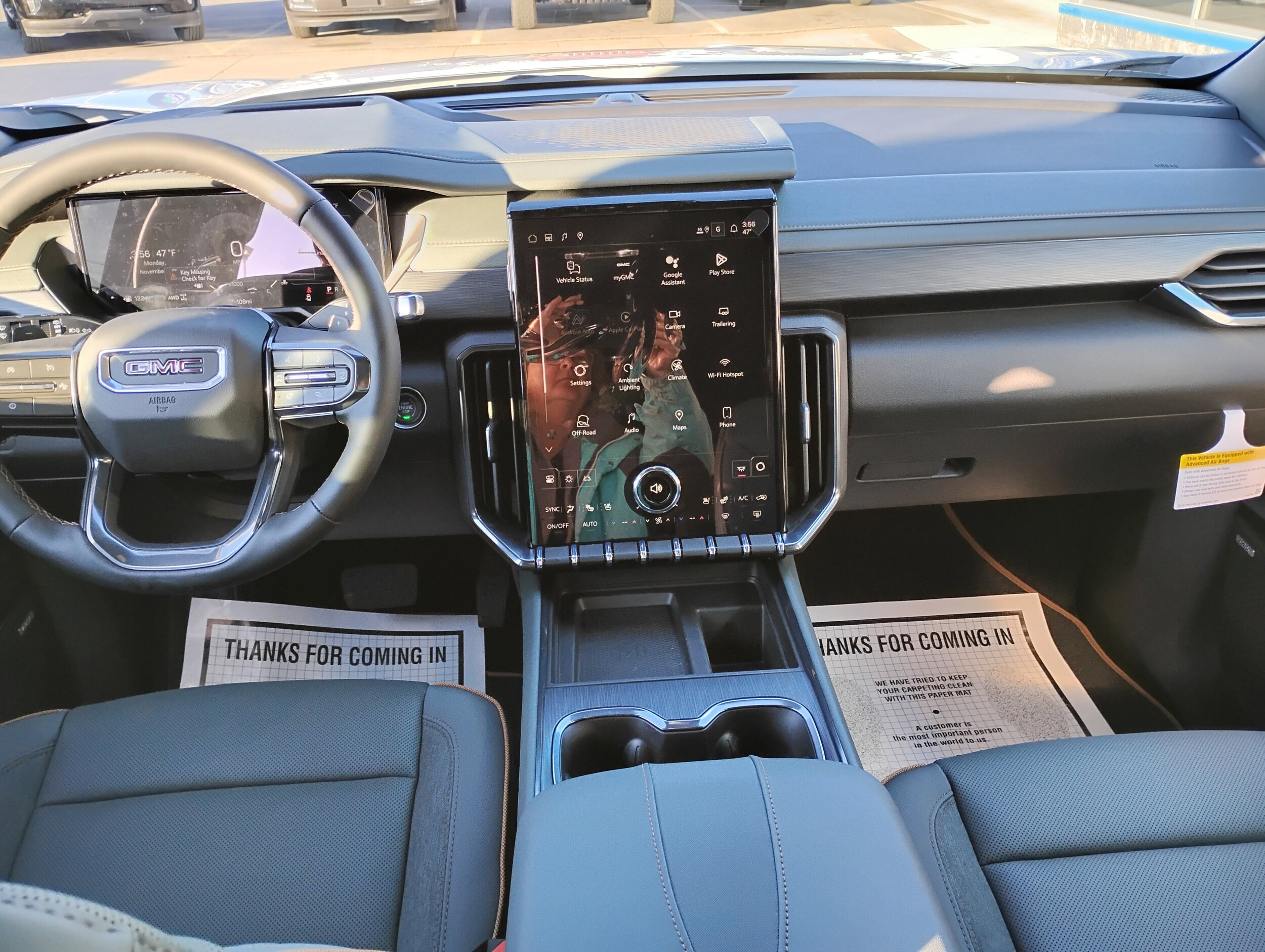 2026 Gmc Acadia AT4 photo 2