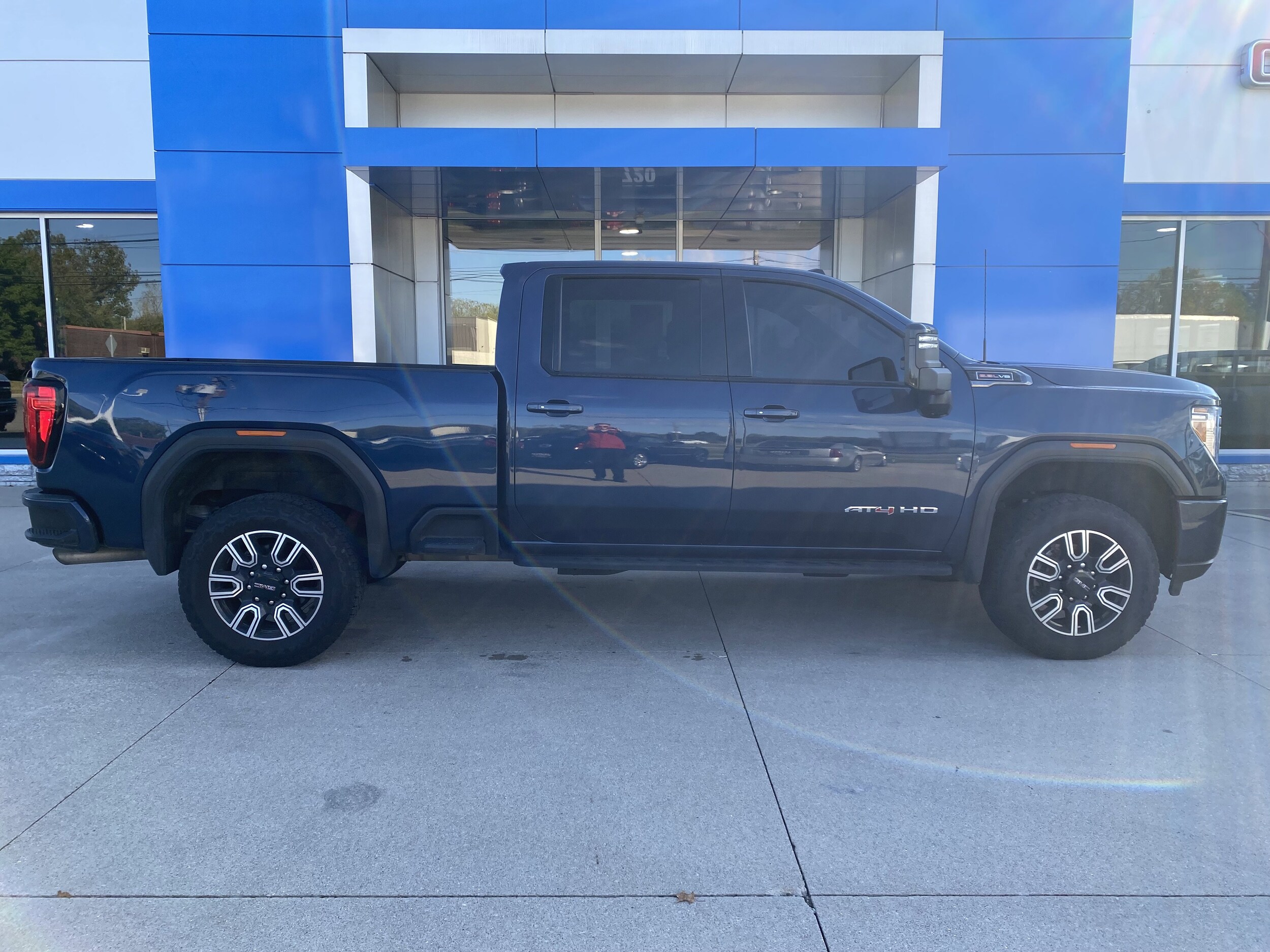 2023 Gmc Sierra 2500 HD AT4 photo 2