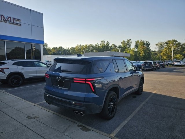 2024 Chevrolet Traverse 1LS photo 4