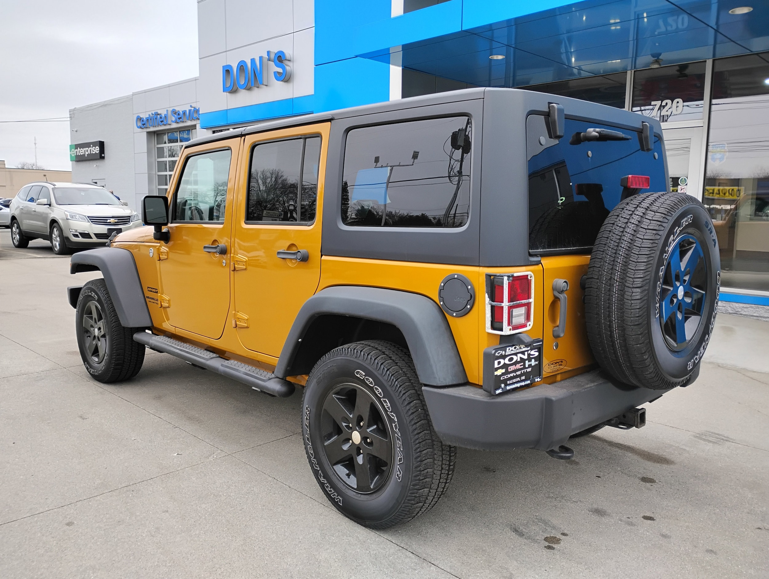 Used 2014 Jeep Wrangler Unlimited Sport with VIN 1C4BJWDG7EL281462 for sale in Wauseon, OH