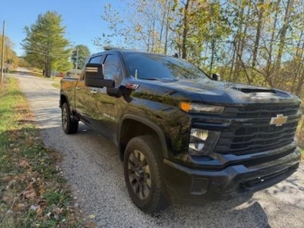Used 2024 Chevrolet Silverado 2500 HD Custom Truck Crew Cab