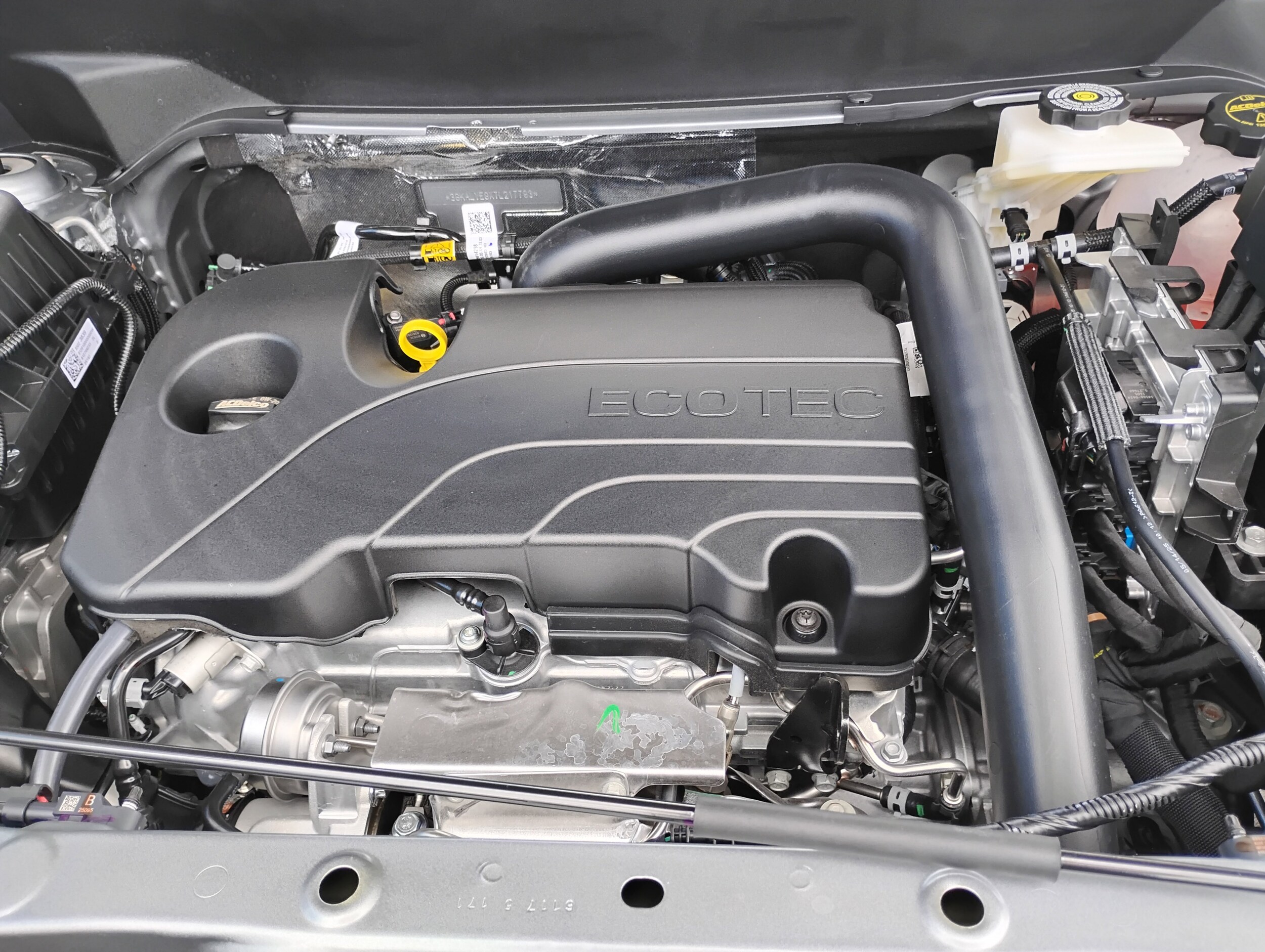 2026 GMC Terrain AT4 - Photo 35