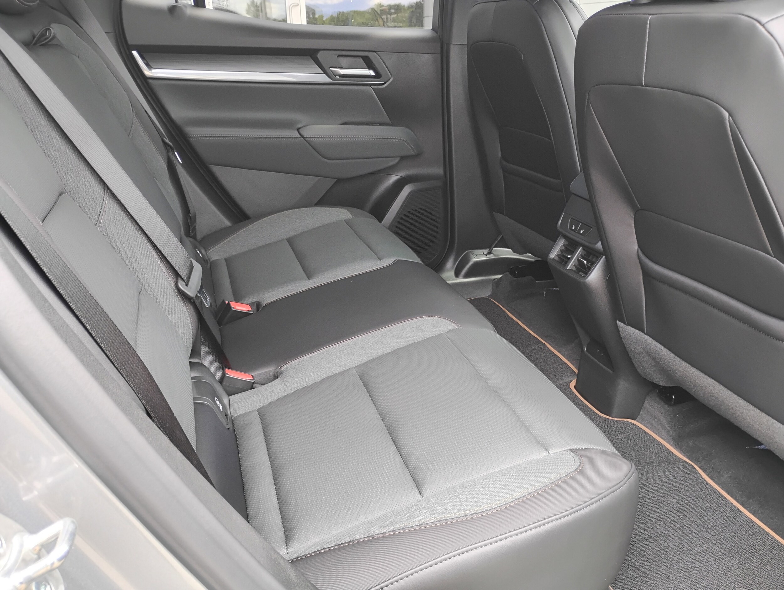 2026 GMC Terrain AT4 - Photo 19