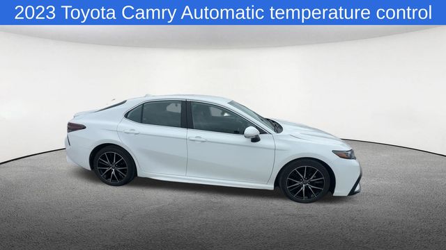 Thumbnail: 2023 Toyota Camry - 10