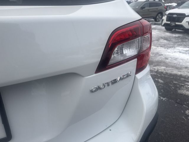 Thumbnail: 2018 Subaru Outback - 17