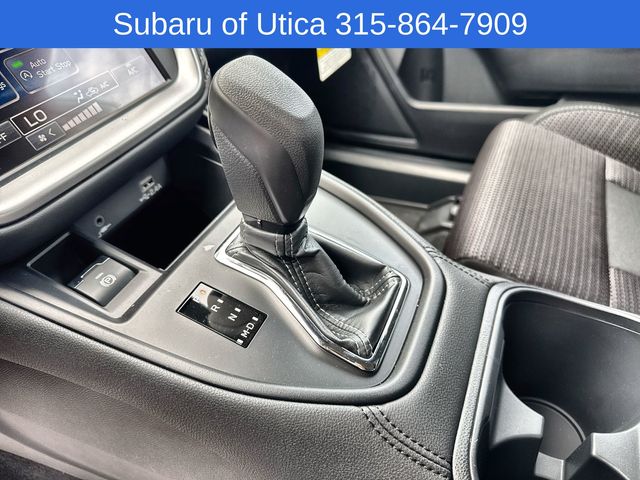 2025 Subaru Outback 2.5i 25
