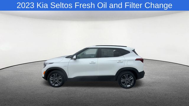Thumbnail: 2023 Kia Seltos - 6