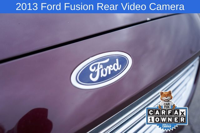 2013 Ford Fusion SE 21