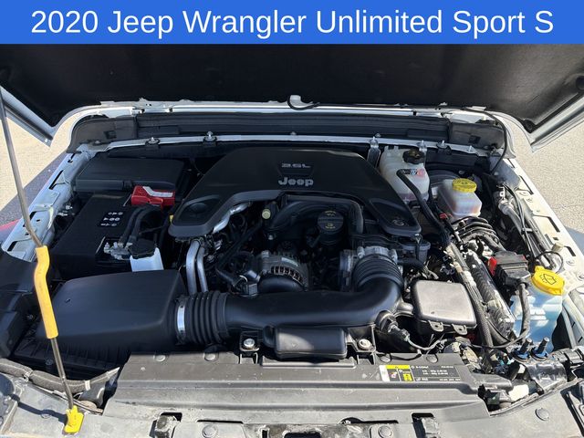 Thumbnail: 2020 Jeep Wrangler - 19