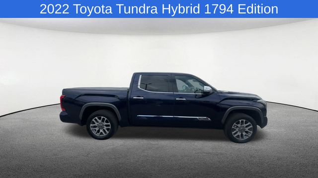 Thumbnail: 2022 Toyota Tundra - 10