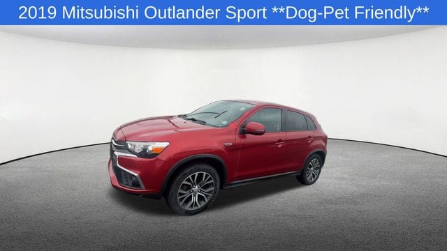 Thumbnail: 2019 Mitsubishi Outlander Sport - 4