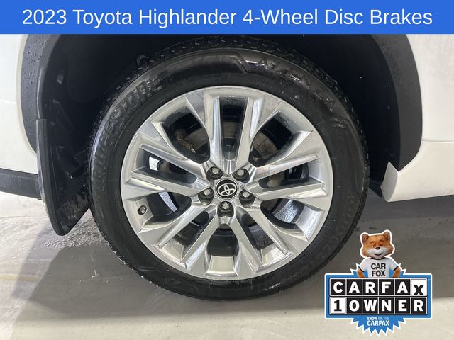 Thumbnail: 2023 Toyota Highlander - 17