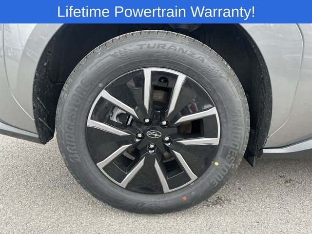 Thumbnail: 2026 Subaru Solterra - 17